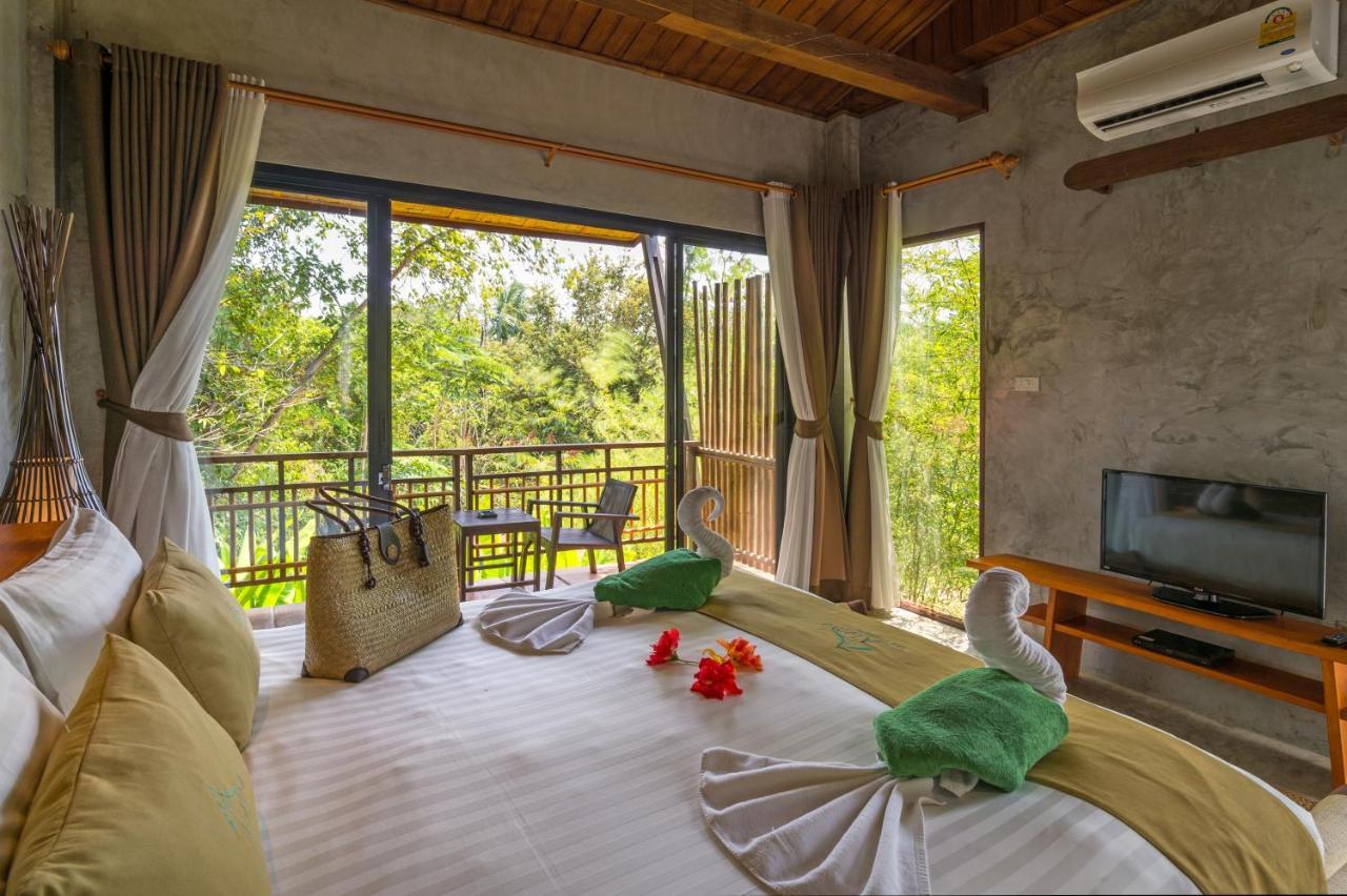 Alama Sea Village Resort - Sha Extra Plus Koh Lanta Bagian luar foto