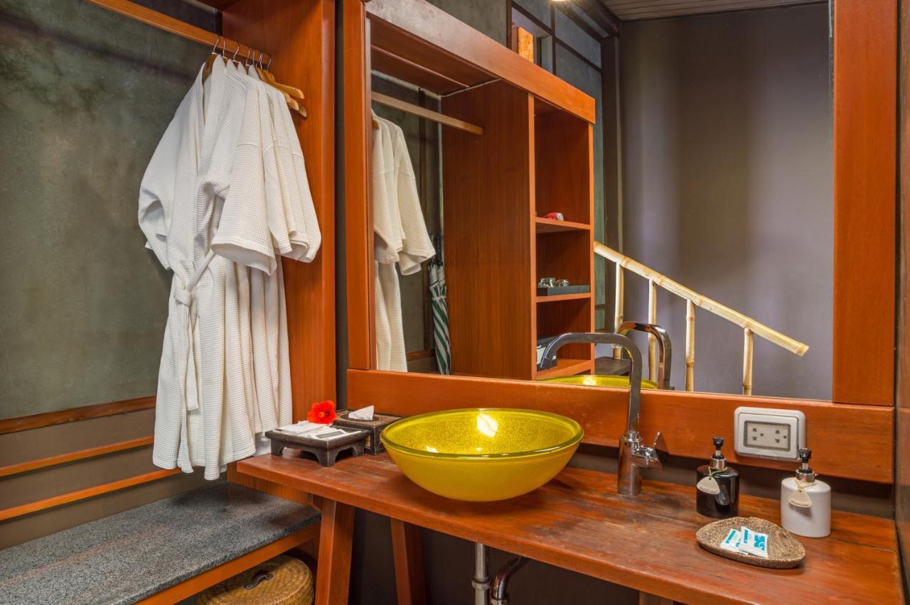 Alama Sea Village Resort - Sha Extra Plus Koh Lanta Bagian luar foto