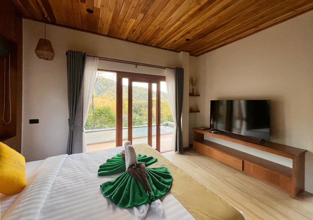 Alama Sea Village Resort - Sha Extra Plus Koh Lanta Bagian luar foto